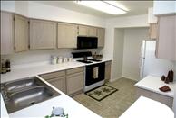 Isle at Arrowhead Ranch - Kitchen