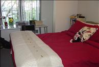 Berkeley Apartments - Acton Courtyard - Bedroom