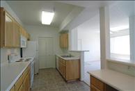 Alborada Apartments - Kitchen