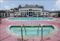 Alborada Apartments - Swimming Pool