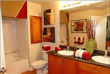 Orange County - Irvine - Kelvin Court - Bathroom