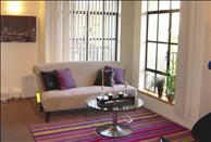 San Francisco Bay - Berkeley - Berkeley Apartments - Berkeleyan - Living Room