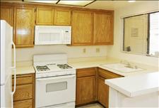 Los Angeles - Agoura Hills - Country Oaks - Kitchen