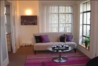 San Francisco Bay - Berkeley - Berkeley Apartments - Gaia - Living Room