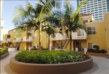Los Angeles - Burbank - Kenwood Mews - Community