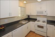 San Francisco Bay - Foster City - Lantern Cove - Kitchen