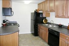 San Francisco Bay - Pleasant Hill - Iron Horse Park - Kitchen