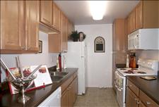 San Diego - Rancho Penasquitos - Montierra - Kitchen