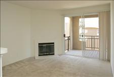 Los Angeles - Stevenson Ranch - Mountain Terrace - Living Room