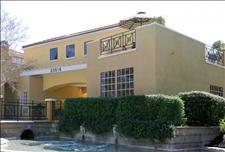 Los Angeles - Valencia - Northglen - Exterior