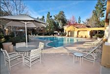Los Angeles - Oak Park - Oak Park Apartment Homes - Swimming Pool