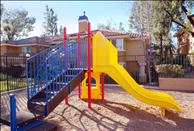 Los Angeles - Oak Park - Oak Park Apartment Homes - Playground