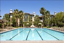 Los Angeles - Santa Clarita - The Oaks Apartments - Swimming Pool