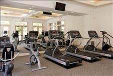 Los Angeles - Santa Clarita - The Oaks Apartments - Fitness Center