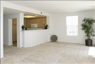 Los Angeles - Santa Clarita - The Oaks Apartments - Living/Dining Room