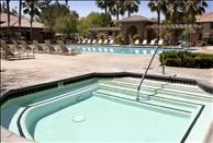 Los Angeles - Santa Clarita - The Oaks Apartments - Swimming Pool