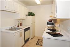 San Francisco Bay - Union City - Parkside - Kitchen