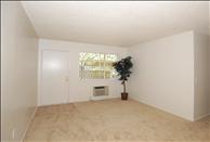 San Francisco Bay - Union City - Parkside - Living Room