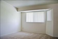Inland Empire - Corona Hills - Promenade Terrace - Bedroom