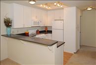 San Francisco Bay - Foster City - Schooner Bay Apartment Homes - Kitchen