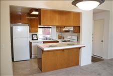 Los Angeles - Chatsworth - Summerset Village - Kitchen/Dining Room