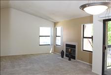 Los Angeles - Chatsworth - Summerset Village - Living Room