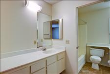 Inland Empire - Corona Hills - The Ashton - Bathroom