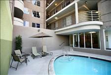 Los Angeles - Koreatown - The Cleo - Swimming Pool