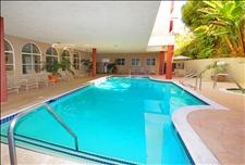Los Angeles - Woodland Hills - Versailles - Swimming Pool