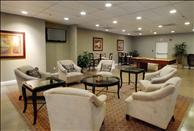 Los Angeles - Woodland Hills - Versailles - Clubhouse
