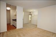 Los Angeles - Woodland Hills - Versailles - Living Room