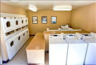 Orange County - Laguna Hills - Villa Solana - On Site Laundry