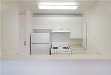 Los Angeles - Koreatown - Virgil Square - Kitchen