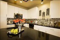 Denver - Aurora - The Savoy at Dayton Station - Kitchen