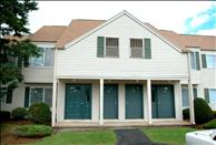 Briar Knoll Apts - Exterior