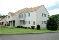 Briar Knoll Apts - Exterior