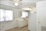 Hartford - Enfield - Fox Hill Apartments - Dining Room