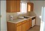Fox Hill Apartments - Kitchen