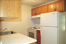 Hartford - Ellington - High Meadow - Kitchen
