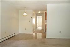 Hartford - Ellington - High Meadow - Living/Dining Room