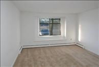 High Meadow - Living Room