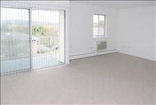 Hartford - Farmington - Summit and Birch Hill - Living Room
