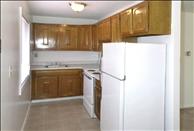 Hartford - Newington - Woodbridge Apartments - Kitchen