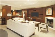 Washington DC - Georgetown - 2400 M - Clubhouse