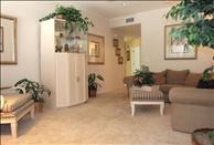 Avenue Royale - Living Room
