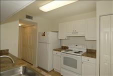 Ft. Lauderdale - Coconut Creek - Coconut Palm Club - Kitchen