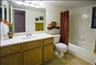 Bella Vista Apartments at Boca Del Mar - Bathroom