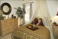 The Enclave at Lake Underhill - Bedroom