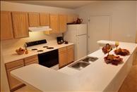 The Enclave at Lake Underhill - Kitchen