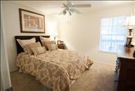 Orlando - Downtown Orlando - The Enclave at Lake Underhill - Bedroom